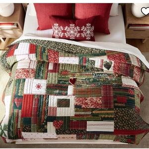 NWT! Pottery Barn Holiday Love Patchwork Quilt King/Cali King with 2 King Shams